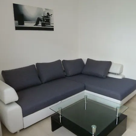 Vikendica The Place *